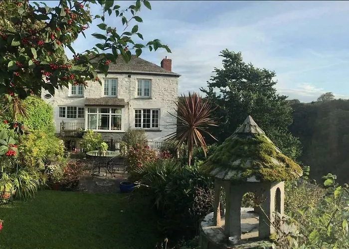 Central Boscastle Studio Flat